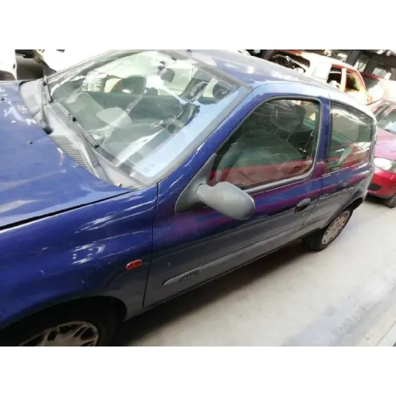 RENAULT CLIO II FASE I (B/CBO) '2001 1.2 AZUL