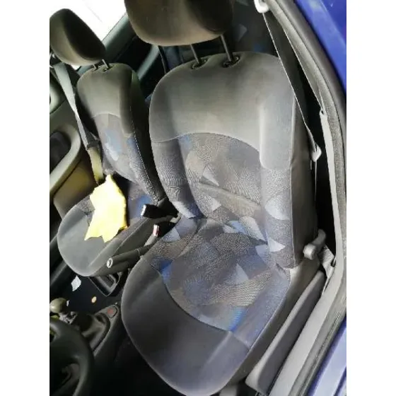 RENAULT CLIO II FASE I (B/CBO) '2001 1.2 AZUL