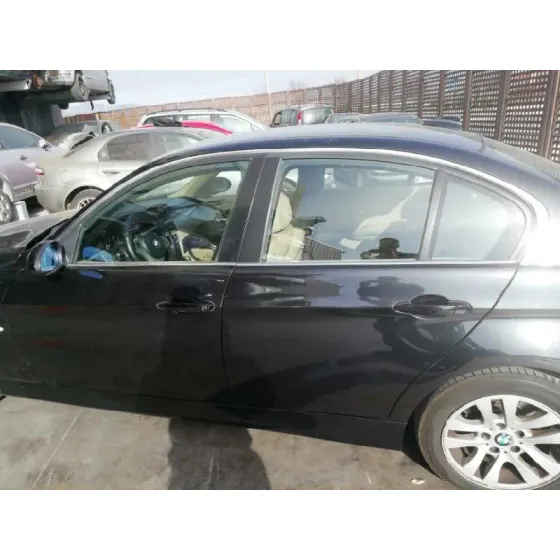 BMW SERIE 3 BERLINA (E90) '2006 320D NEGRO
