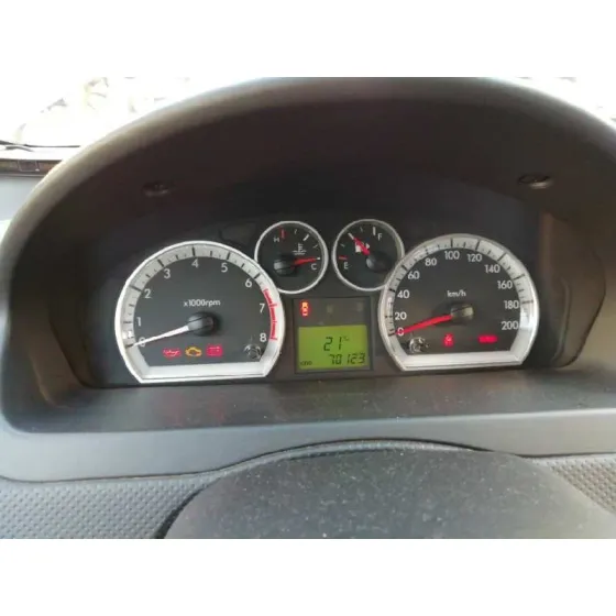 CHEVROLET AVEO '2010 LS GRIS