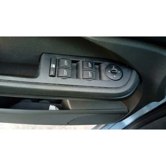 FORD FOCUS C-MAX (CAP) '2005 GHIA (D) AZUL