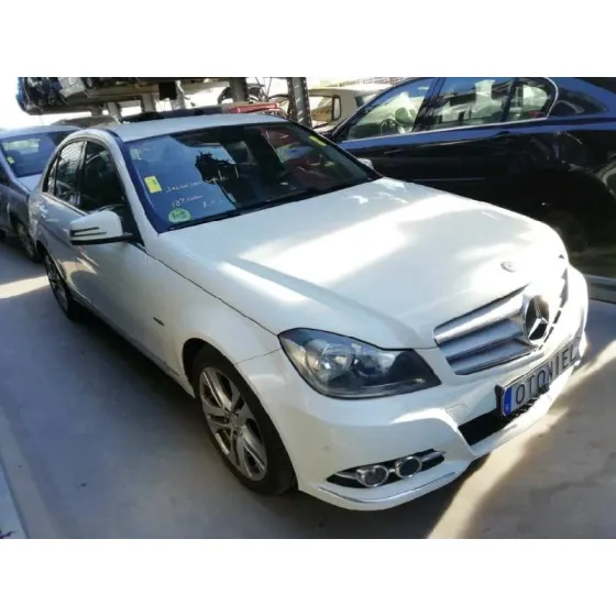 MERCEDES CLASE C (W204) BERLINA '2011 2.1 CDI CAT BLANCO