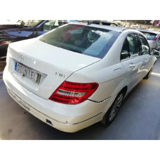 MERCEDES CLASE C (W204) BERLINA '2011 2.1 CDI CAT BLANCO