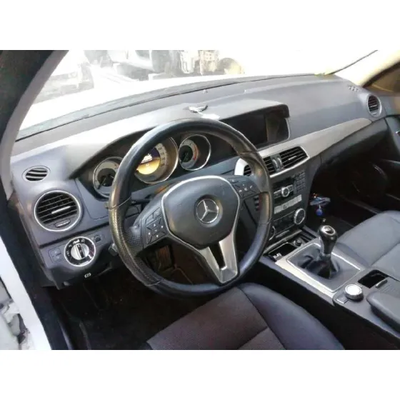 MERCEDES CLASE C (W204) BERLINA '2011 2.1 CDI CAT BLANCO