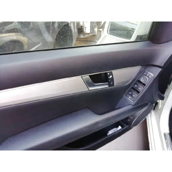 MERCEDES CLASE C (W204) BERLINA '2011 2.1 CDI CAT BLANCO