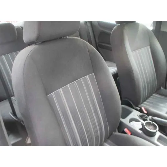 FORD FOCUS TURNIER (CB4) '2009 BUSINESS BLANCO