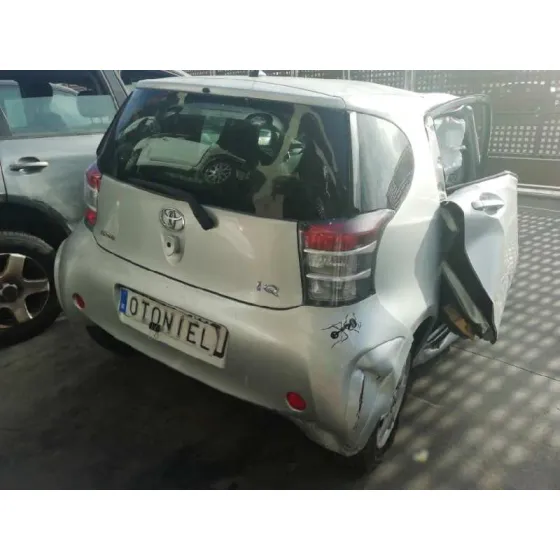 TOYOTA IQ '2010 BASICO GRIS