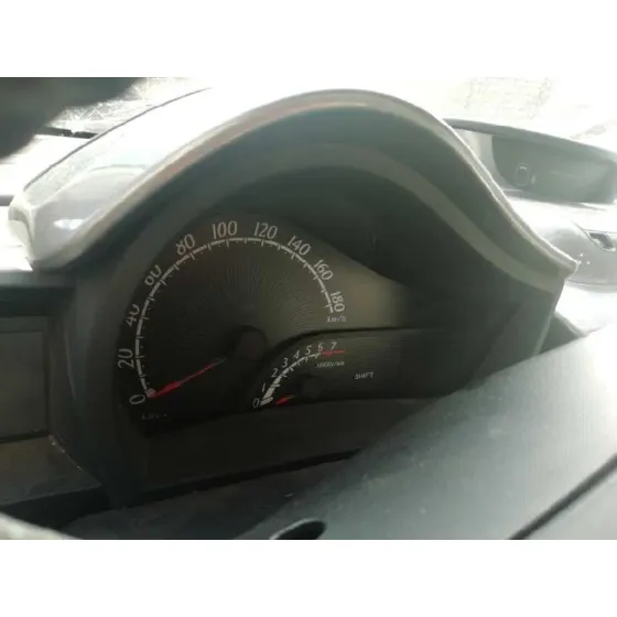 TOYOTA IQ '2010 BASICO GRIS