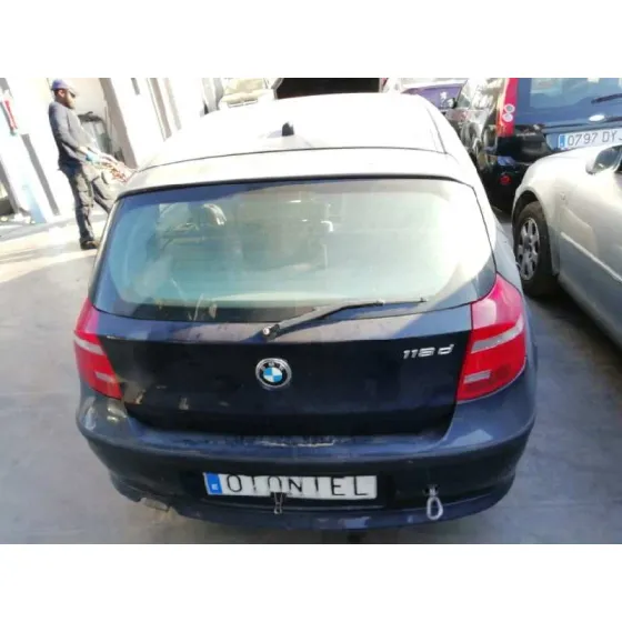 BMW SERIE 1 BERLINA (E81/E87) '2008 118D AZUL