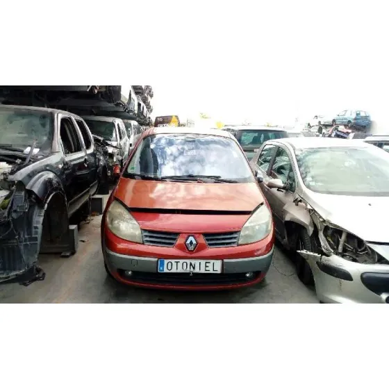 RENAULT SCENIC II '2004 CONFORT AUTHENTIQUE ROJO