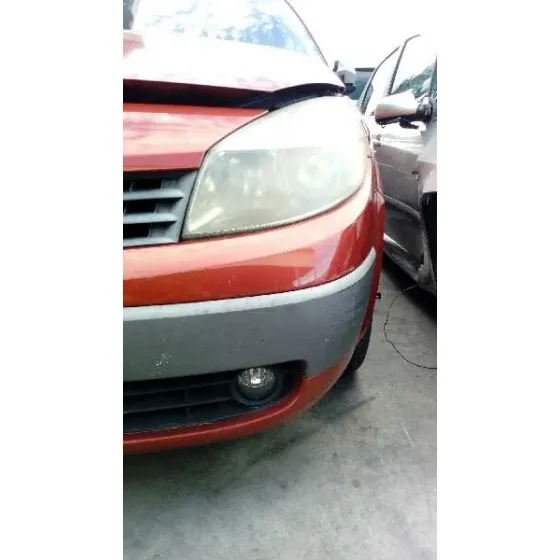 RENAULT SCENIC II '2004 CONFORT AUTHENTIQUE ROJO