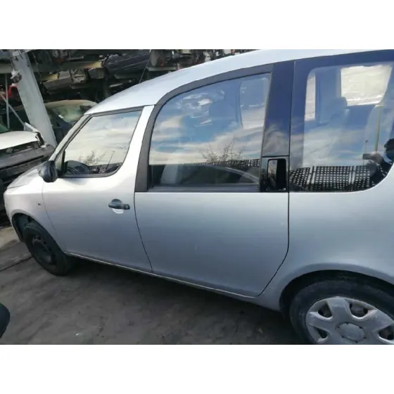 SKODA ROOMSTER (5J7) '2007 1.4 TDI GRIS