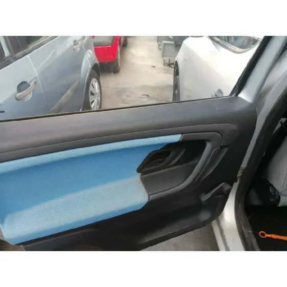 SKODA ROOMSTER (5J7) '2007 1.4 TDI GRIS