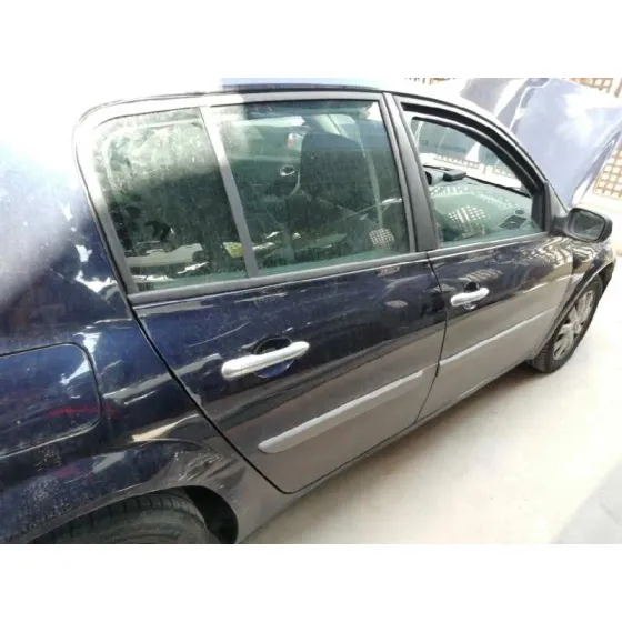 RENAULT MEGANE II BERLINA 5P '2008 1.5 DCI DIESEL AZUL