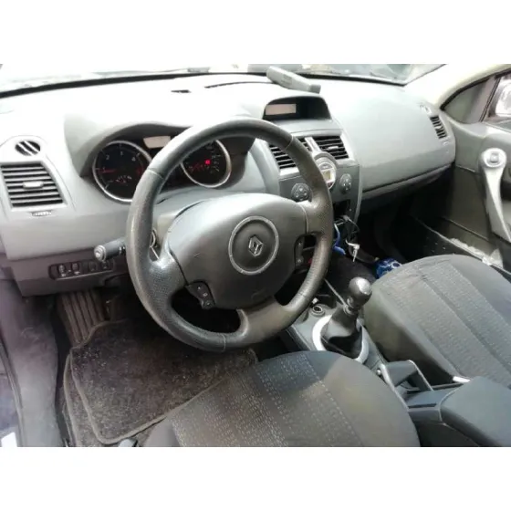 RENAULT MEGANE II BERLINA 5P '2008 1.5 DCI DIESEL AZUL