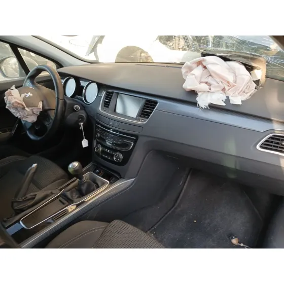 Peugeot 508 SW I (8E_) 2014