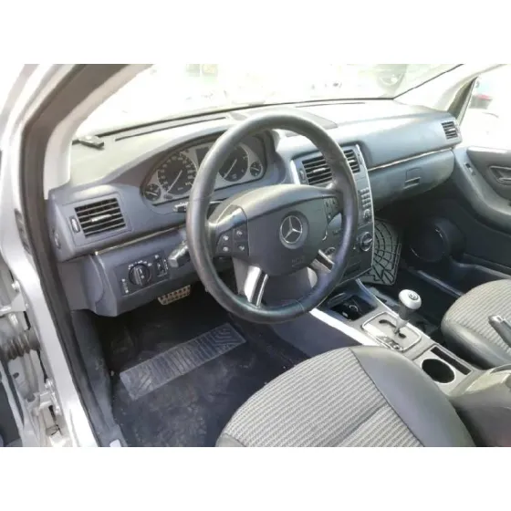 MERCEDES CLASE B (W245) '2007 2.0 CDI CAT GRIS