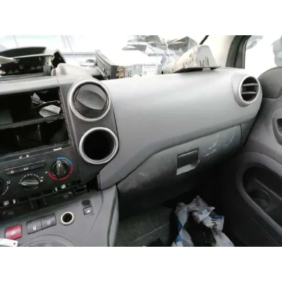 PEUGEOT PARTNER KOMBI '2013 1.6 16V HDI FAP BLANCO