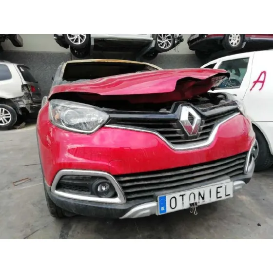 RENAULT CAPTUR '2016 ZEN QUEMADO-ROJO