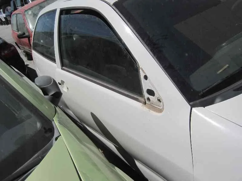 SEAT IBIZA (6K1) SEAT IBIZA (6K1) '2001 * BLANCO 1999