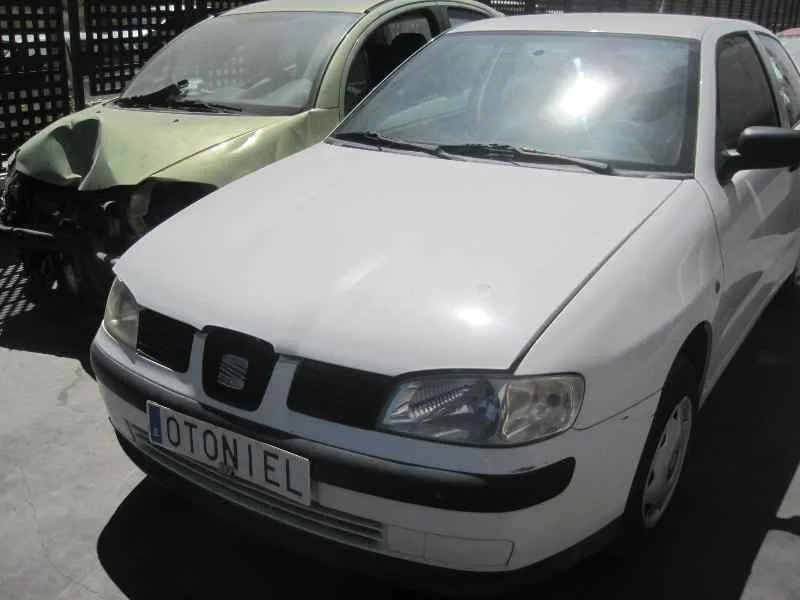 SEAT IBIZA (6K1) '2001 * BLANCO