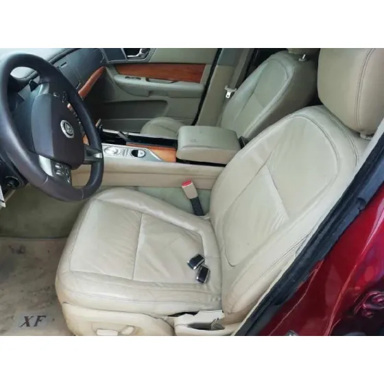 JAGUAR XF '2010 3.0 V6 DIESEL LUXURY GRANATE