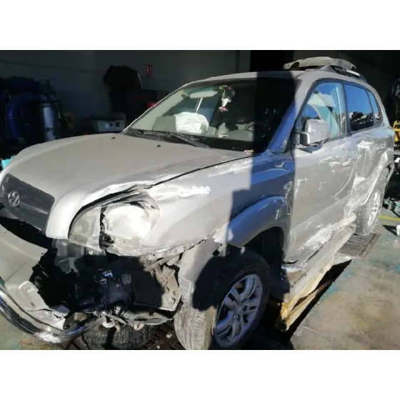 HYUNDAI TUCSON (JM) '2006 2.0 CRDI COMFORT (4WD) GRIS