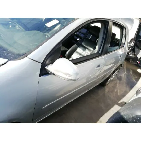 VOLKSWAGEN GOLF V BERLINA (1K1) '2005 HIGHLINE GRIS PLATA