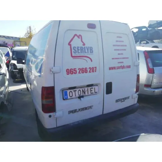PEUGEOT EXPERT KOMBI '2002 1.9 DIESEL BLANCO