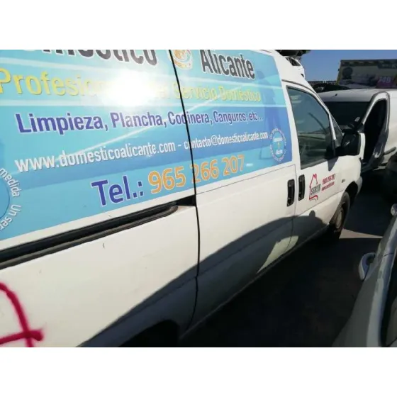 PEUGEOT EXPERT KOMBI '2002 1.9 DIESEL BLANCO
