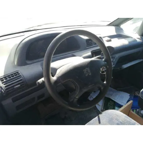 PEUGEOT EXPERT KOMBI '2002 1.9 DIESEL BLANCO