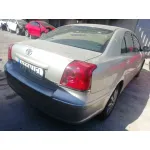 TOYOTA AVENSIS BERLINA (T25) TOYOTA AVENSIS BERLINA (T25) '2004 2.0 D4-D EXECUTIVE SEDAN (4-PTAS) GRIS 2006