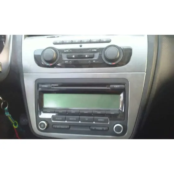 SEAT ALTEA XL (5P5) '2014 REFERENCE BLANCO