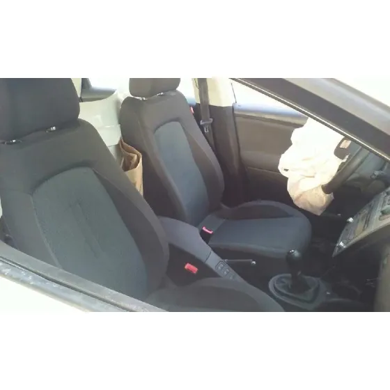 SEAT ALTEA XL (5P5) '2014 REFERENCE BLANCO