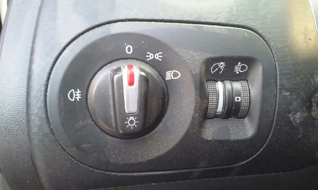 SEAT ALTEA XL (5P5) '2014 REFERENCE BLANCO