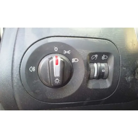 SEAT ALTEA XL (5P5) '2014 REFERENCE BLANCO