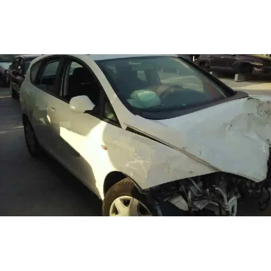 SEAT ALTEA XL (5P5) '2014 REFERENCE BLANCO