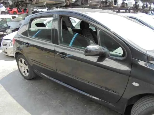 PEUGEOT 307 (S1) PEUGEOT 307 (S1) '2003 XS 2001