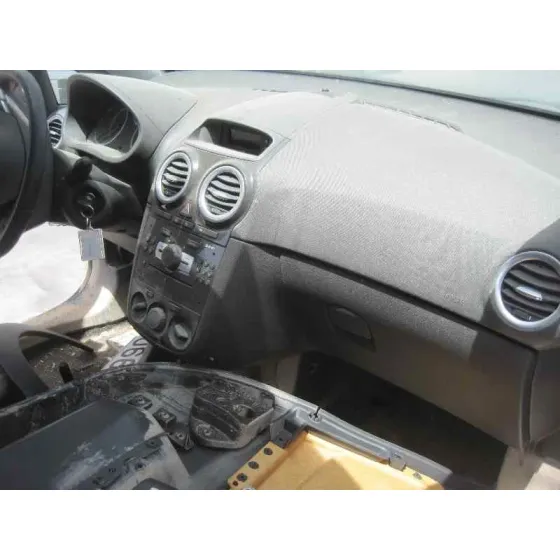 OPEL CORSA D '2014 SELECTIVE DORADO