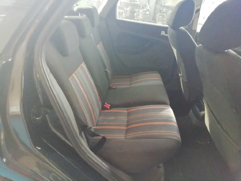 FORD FOCUS LIM. (CB4) '2008 TREND NEGRO