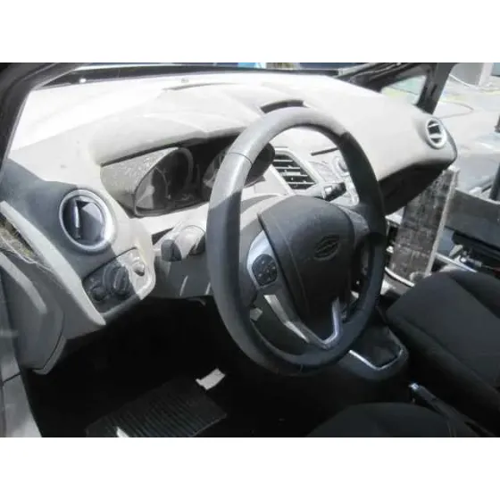 FORD FIESTA (CCN) '2013 CHAMPIONS EDITION NEGRO