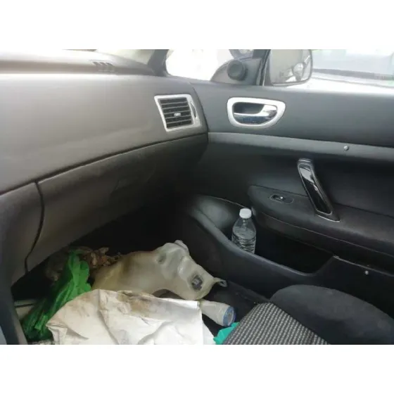 PEUGEOT 307 CC (S2) '2007 BASICO ROJO