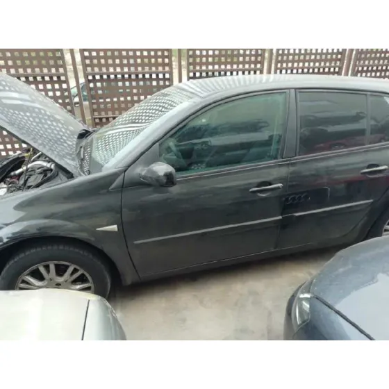 RENAULT MEGANE II BERLINA 5P '2008 1.5 DCI DIESEL NEGRO