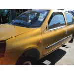 RENAULT CLIO II FASE II (B/CB0) RENAULT CLIO II FASE II (B/CB0) '2001 AUTHENTIQUE DORADO 2001
