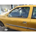 RENAULT CLIO II FASE II (B/CB0) RENAULT CLIO II FASE II (B/CB0) '2001 AUTHENTIQUE DORADO 2001