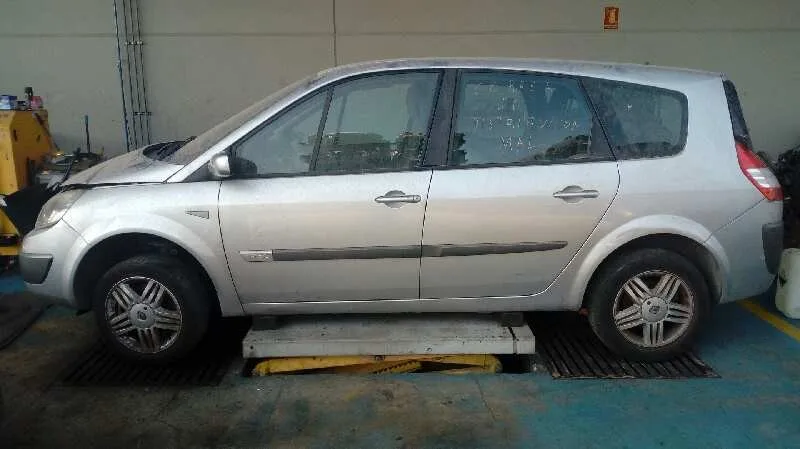 RENAULT GRAND SCENIC '2005 1.9 DCI (130CV) PLATA