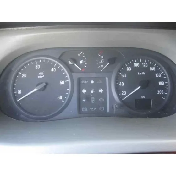 OPEL VIVARO '2003 COMBI 2.7T CORTO GRIS PLATA