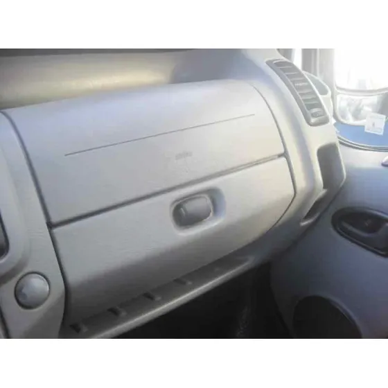OPEL VIVARO '2003 COMBI 2.7T CORTO GRIS PLATA