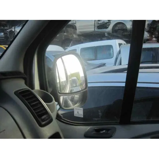 OPEL VIVARO '2003 COMBI 2.7T CORTO GRIS PLATA