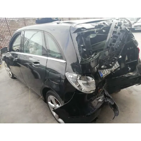 MERCEDES CLASE B (W246) '2012 B 180 CDI BE (246.200) NEGRO
